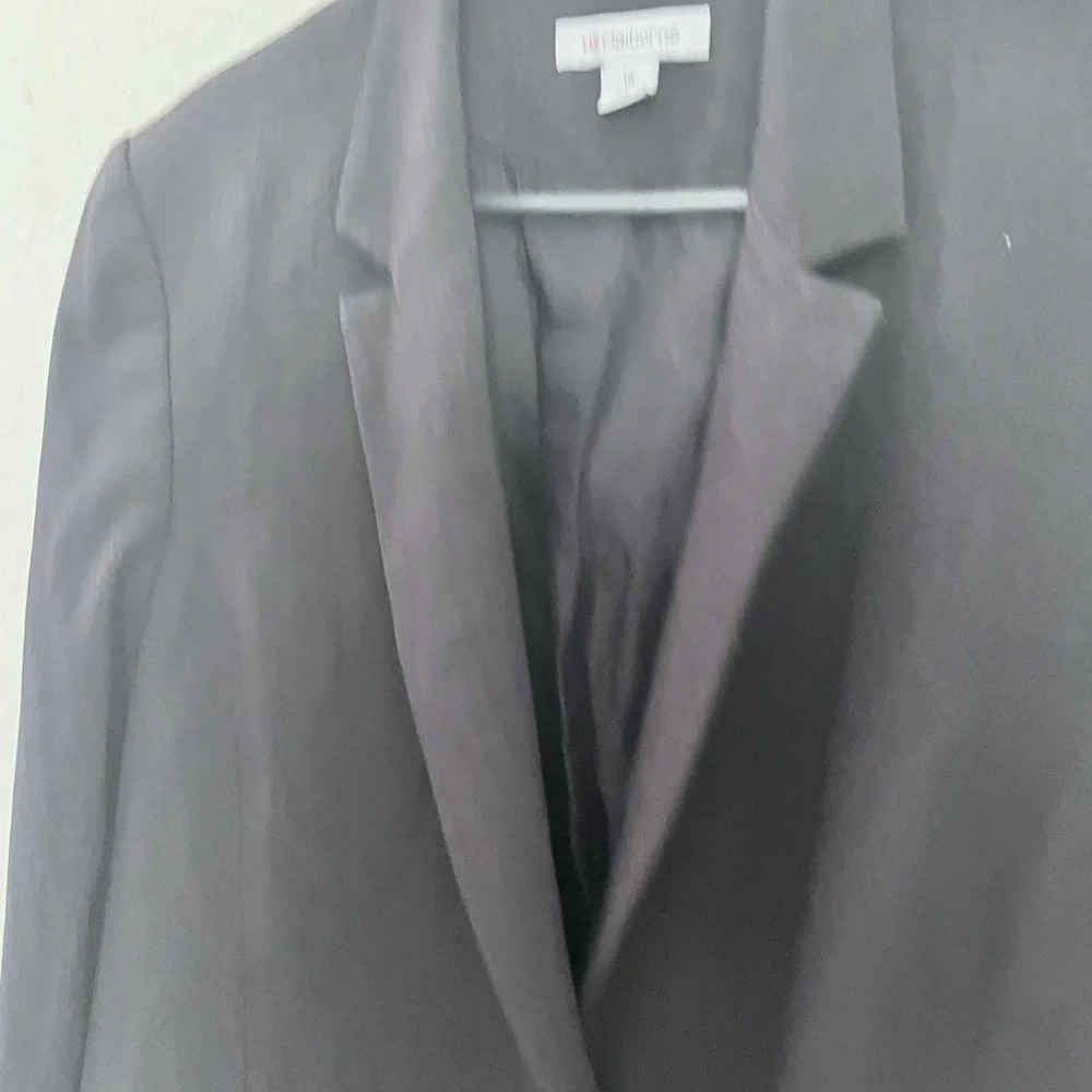 Liz Claiborne Style: Women’s Charcoal Gray Blazer Size 18